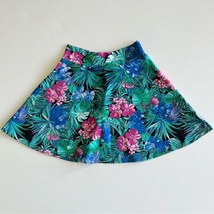 Charlotte Russe Multicolored Tropical Floral Skater Skirt, Medium
